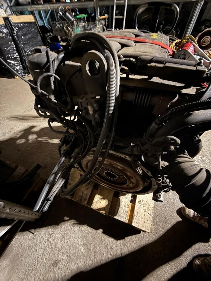 MAN Motor 12.180 EU5 D0834 LFL 64 - Motor za Kamion: slika MAN Motor 12.180 EU5 D0834 LFL 64 - Motor za Kamion MAN Motor 12.180 EU5 D0834 LFL 64 - Motor za Kamion: slika MAN Motor 12.180 EU5 D0834 LFL 64 - Motor za Kamion