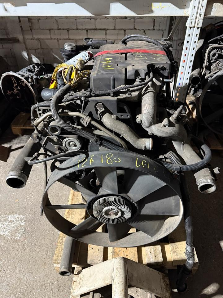 MAN Motor 12.180 EU5 D0834 LFL 64 - Motor za Kamion: slika MAN Motor 12.180 EU5 D0834 LFL 64 - Motor za Kamion MAN Motor 12.180 EU5 D0834 LFL 64 - Motor za Kamion: slika MAN Motor 12.180 EU5 D0834 LFL 64 - Motor za Kamion