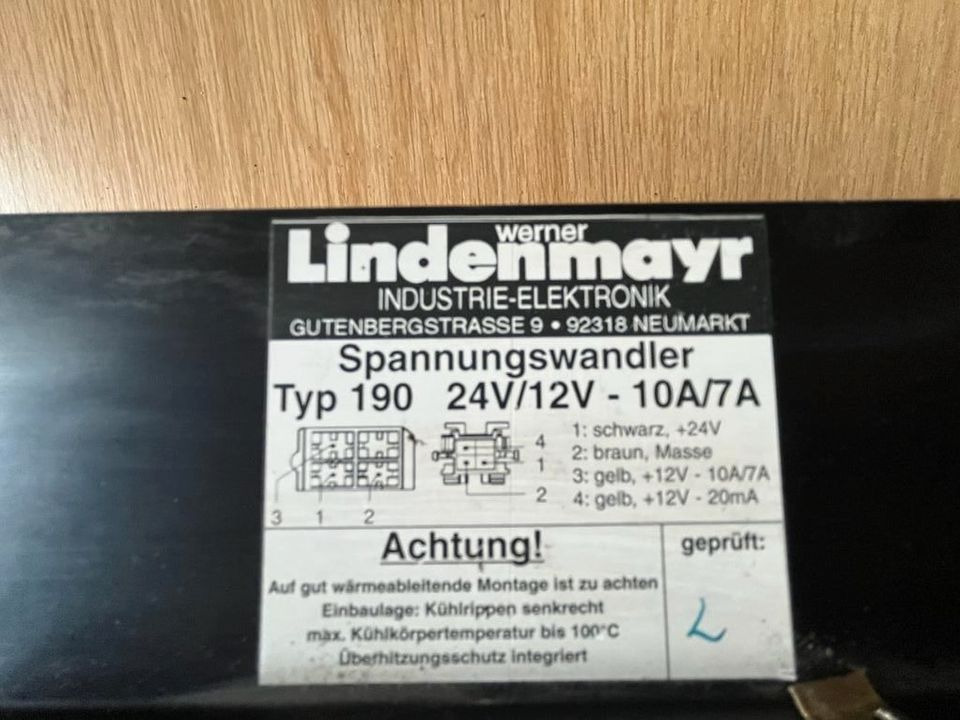 MAN Spannungswandler LINDENMAYR TYP 190 24V/12V 10A/7A - Električni sustav za Kamion: slika MAN Spannungswandler LINDENMAYR TYP 190 24V/12V 10A/7A - Električni sustav za Kamion MAN Spannungswandler LINDENMAYR TYP 190 24V/12V 10A/7A - Električni sustav za Kamion: slika MAN Spannungswandler LINDENMAYR TYP 190 24V/12V 10A/7A - Električni sustav za Kamion