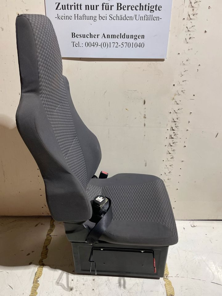 MAN TGL/TGA/TGM EURO 3/4 Beifahrersitz - Sjedalo za Kamion: slika MAN TGL/TGA/TGM EURO 3/4 Beifahrersitz - Sjedalo za Kamion MAN TGL/TGA/TGM EURO 3/4 Beifahrersitz - Sjedalo za Kamion: slika MAN TGL/TGA/TGM EURO 3/4 Beifahrersitz - Sjedalo za Kamion