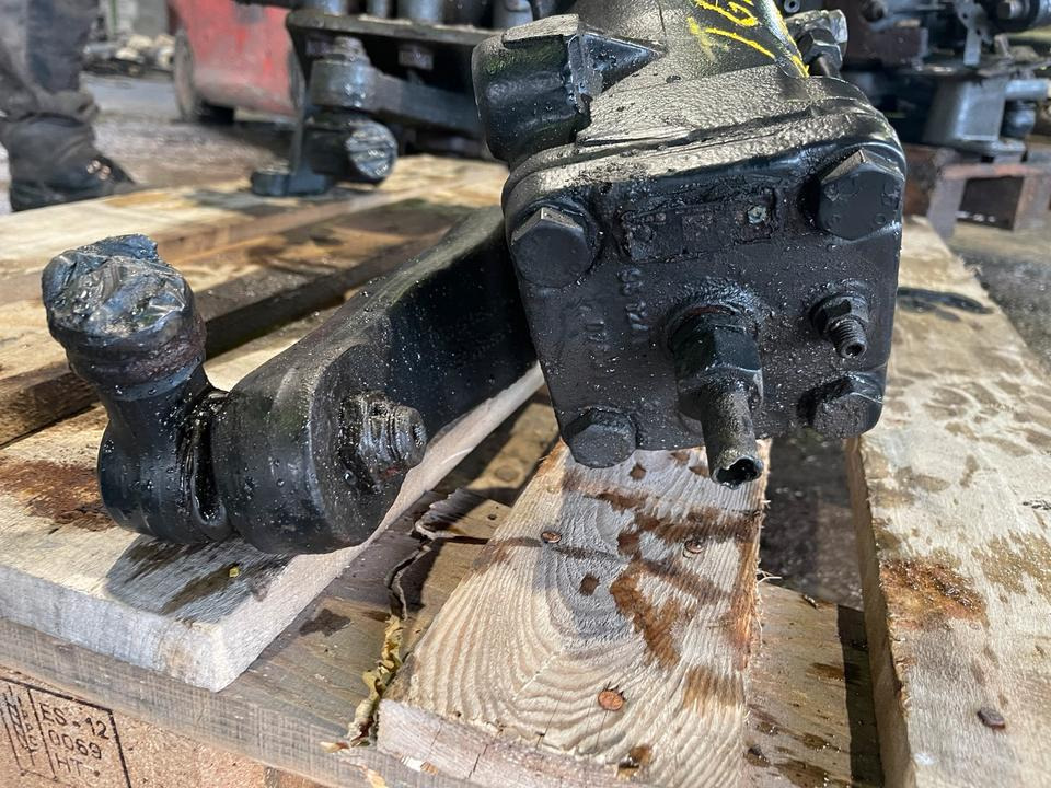 MAN TGM Lenkung Lenkgetriebe ZF - Letva volana za Kamion: slika MAN TGM Lenkung Lenkgetriebe ZF - Letva volana za Kamion MAN TGM Lenkung Lenkgetriebe ZF - Letva volana za Kamion: slika MAN TGM Lenkung Lenkgetriebe ZF - Letva volana za Kamion