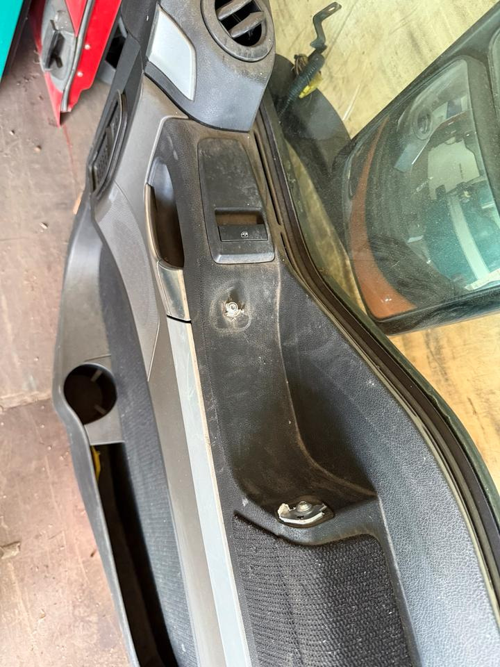 MAN TGS EU6 Beifahrertür Orange Spiegel Innenverkleidung LN 81 - Vrata i dijelovi za Kamion: slika MAN TGS EU6 Beifahrertür Orange Spiegel Innenverkleidung LN 81 - Vrata i dijelovi za Kamion MAN TGS EU6 Beifahrertür Orange Spiegel Innenverkleidung LN 81 - Vrata i dijelovi za Kamion: slika MAN TGS EU6 Beifahrertür Orange Spiegel Innenverkleidung LN 81 - Vrata i dijelovi za Kamion