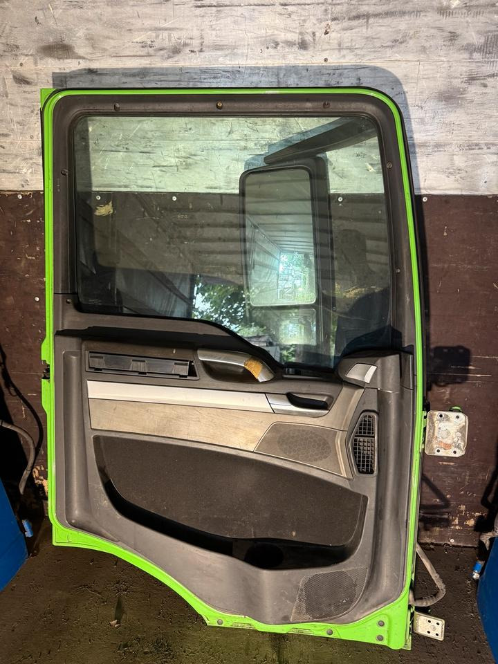 MAN TGS EU6 Fahrertür Grün Spiegel Innenverkleidung - Vrata i dijelovi za Kamion: slika MAN TGS EU6 Fahrertür Grün Spiegel Innenverkleidung - Vrata i dijelovi za Kamion MAN TGS EU6 Fahrertür Grün Spiegel Innenverkleidung - Vrata i dijelovi za Kamion: slika MAN TGS EU6 Fahrertür Grün Spiegel Innenverkleidung - Vrata i dijelovi za Kamion