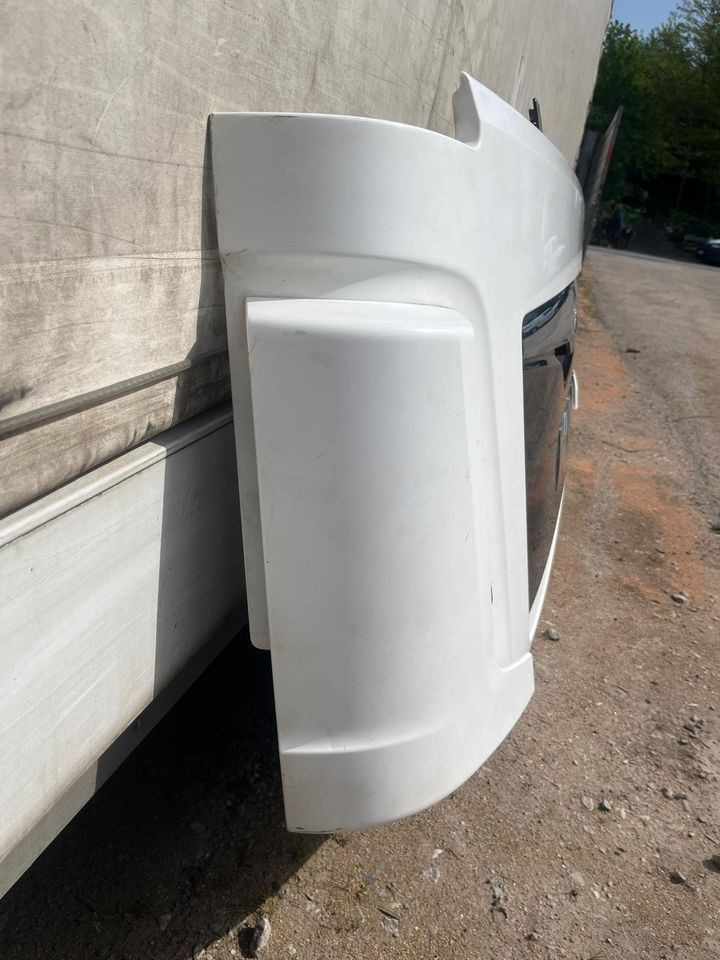 MAN TGX EU6 Motorhaube Kühlergrill 81.061110-6095 - Hladnjak za Kamion: slika MAN TGX EU6 Motorhaube Kühlergrill 81.061110-6095 - Hladnjak za Kamion MAN TGX EU6 Motorhaube Kühlergrill 81.061110-6095 - Hladnjak za Kamion: slika MAN TGX EU6 Motorhaube Kühlergrill 81.061110-6095 - Hladnjak za Kamion