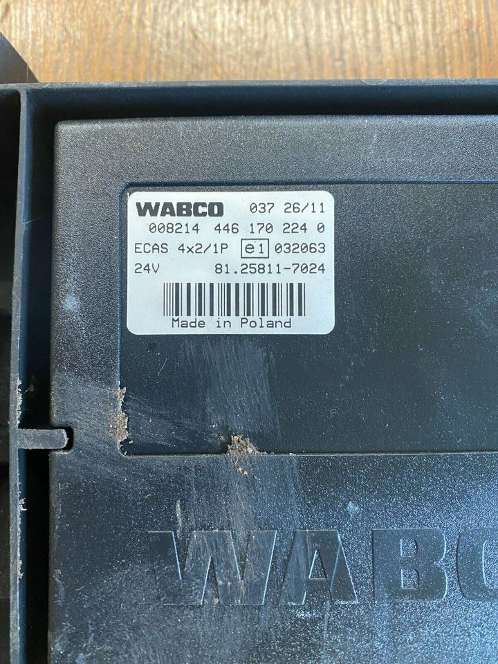 MAN WABCO Steuergerät ECAS 4*2 81.25811-7024 - Upravljačka jedinica (ECU) za Kamion: slika MAN WABCO Steuergerät ECAS 4*2 81.25811-7024 - Upravljačka jedinica (ECU) za Kamion MAN WABCO Steuergerät ECAS 4*2 81.25811-7024 - Upravljačka jedinica (ECU) za Kamion: slika MAN WABCO Steuergerät ECAS 4*2 81.25811-7024 - Upravljačka jedinica (ECU) za Kamion