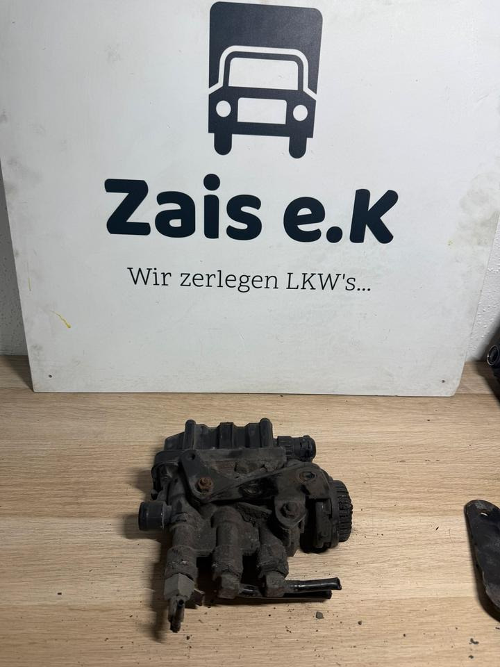 MAN WABCO VENTIL 4728800300 81.25902-6238 - Ventil za Kamion: slika MAN WABCO VENTIL 4728800300 81.25902-6238 - Ventil za Kamion MAN WABCO VENTIL 4728800300 81.25902-6238 - Ventil za Kamion: slika MAN WABCO VENTIL 4728800300 81.25902-6238 - Ventil za Kamion