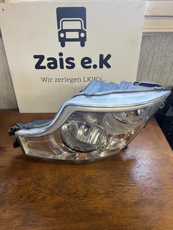 Mercedes Actros LED Scheinwerfer Vorne Links A9618205039 - Prednja svjetla za Kamion: slika Mercedes Actros LED Scheinwerfer Vorne Links A9618205039 - Prednja svjetla za Kamion Mercedes Actros LED Scheinwerfer Vorne Links A9618205039 - Prednja svjetla za Kamion: slika Mercedes Actros LED Scheinwerfer Vorne Links A9618205039 - Prednja svjetla za Kamion