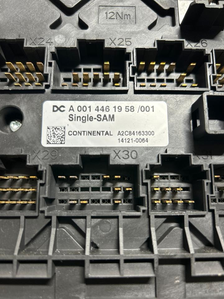 Mercedes Atego 4 EU6 Sicherungskasten A0014461958 - Osigurač: slika Mercedes Atego 4 EU6 Sicherungskasten A0014461958 - Osigurač Mercedes Atego 4 EU6 Sicherungskasten A0014461958 - Osigurač: slika Mercedes Atego 4 EU6 Sicherungskasten A0014461958 - Osigurač