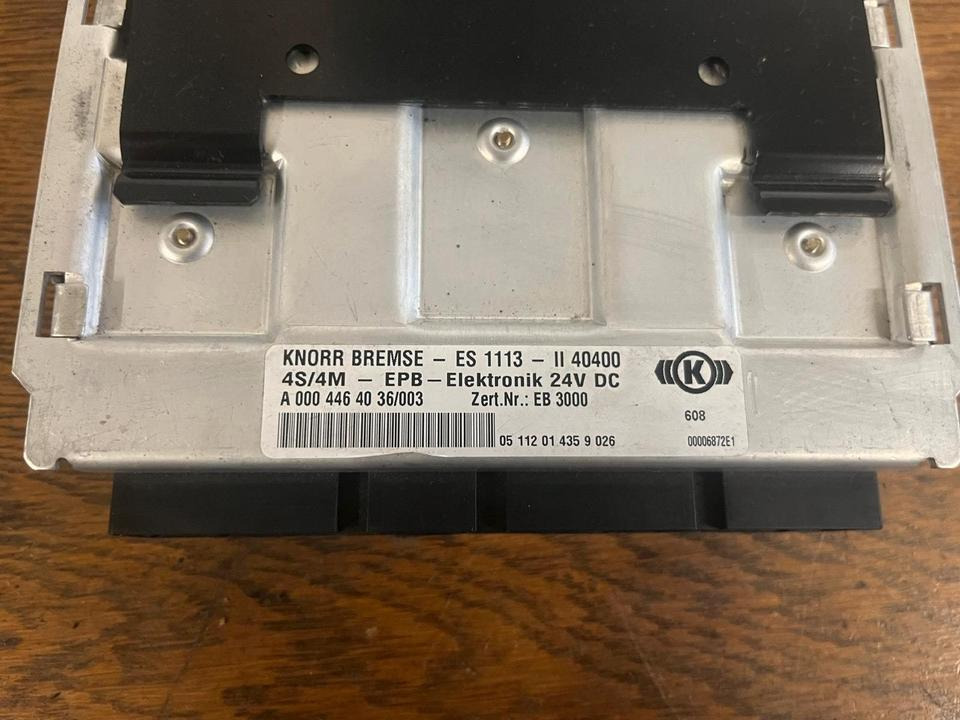 Mercedes Atego EPB Steuergerät KNORR-BREMSE A0004464036 - Upravljačka jedinica (ECU): slika Mercedes Atego EPB Steuergerät KNORR-BREMSE A0004464036 - Upravljačka jedinica (ECU) Mercedes Atego EPB Steuergerät KNORR-BREMSE A0004464036 - Upravljačka jedinica (ECU): slika Mercedes Atego EPB Steuergerät KNORR-BREMSE A0004464036 - Upravljačka jedinica (ECU)
