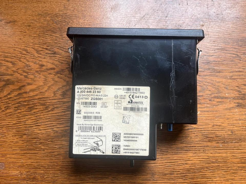 Mercedes-Benz Actros MP4 Tachograph FLEETBOARD A0004462360 - Tahograf za Kamion: slika Mercedes-Benz Actros MP4 Tachograph FLEETBOARD A0004462360 - Tahograf za Kamion Mercedes-Benz Actros MP4 Tachograph FLEETBOARD A0004462360 - Tahograf za Kamion: slika Mercedes-Benz Actros MP4 Tachograph FLEETBOARD A0004462360 - Tahograf za Kamion