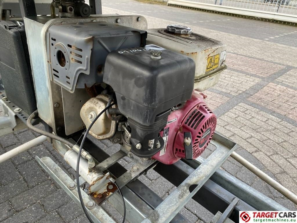 Zakup Böcker Boecker 18/0-7 Material Lift 1800cm 250cm  Böcker Boecker 18/0-7 Material Lift 1800cm 250cm: slika Zakup Böcker Boecker 18/0-7 Material Lift 1800cm 250cm  Böcker Boecker 18/0-7 Material Lift 1800cm 250cm