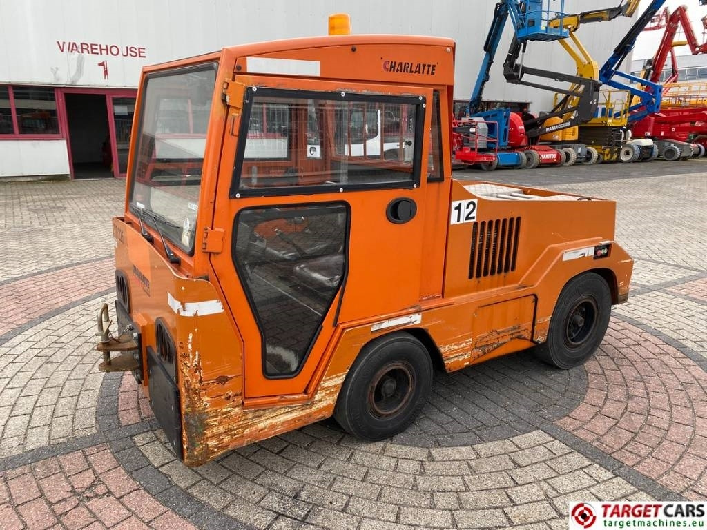 Charlatte TD225 Diesel Tow Truck Tractor 18T capacity - Vučni traktor: slika Charlatte TD225 Diesel Tow Truck Tractor 18T capacity - Vučni traktor Charlatte TD225 Diesel Tow Truck Tractor 18T capacity - Vučni traktor: slika Charlatte TD225 Diesel Tow Truck Tractor 18T capacity - Vučni traktor