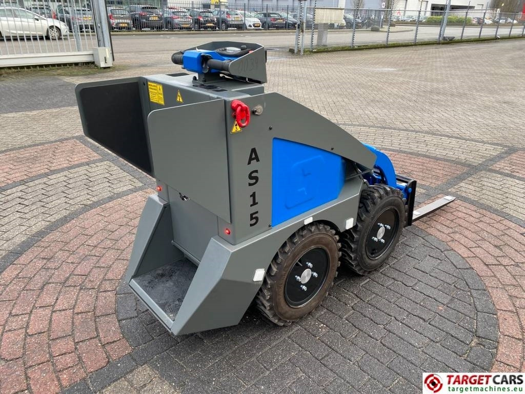 Conmeq AS15 Mini Skid Steer Electric Wheel Loader - Mini utovarivač: slika Conmeq AS15 Mini Skid Steer Electric Wheel Loader - Mini utovarivač Conmeq AS15 Mini Skid Steer Electric Wheel Loader - Mini utovarivač: slika Conmeq AS15 Mini Skid Steer Electric Wheel Loader - Mini utovarivač