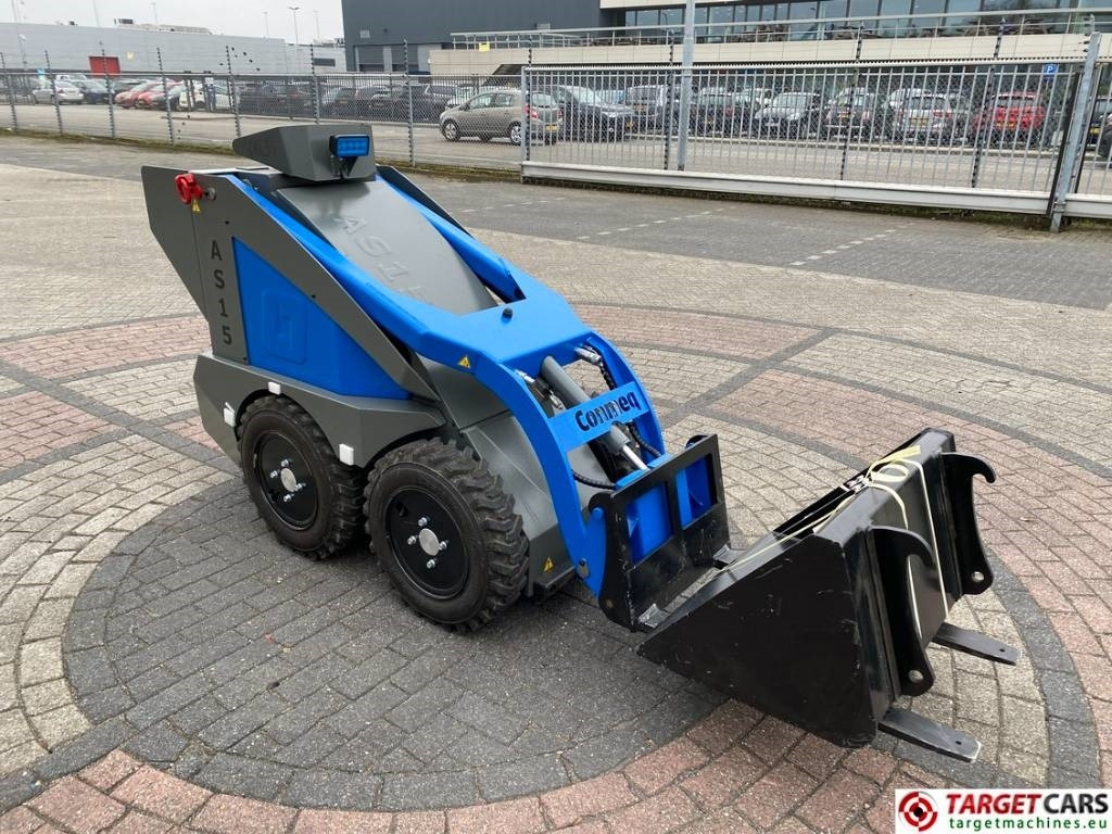 Conmeq AS15 Mini Skid Steer Loader 4x4 Electric - Mini utovarivač: slika Conmeq AS15 Mini Skid Steer Loader 4x4 Electric - Mini utovarivač Conmeq AS15 Mini Skid Steer Loader 4x4 Electric - Mini utovarivač: slika Conmeq AS15 Mini Skid Steer Loader 4x4 Electric - Mini utovarivač