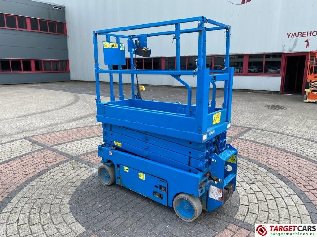 Genie GS-1932 Electric Scissor Work Lift 779cm - Škarasta podizna platforma: slika Genie GS-1932 Electric Scissor Work Lift 779cm - Škarasta podizna platforma Genie GS-1932 Electric Scissor Work Lift 779cm - Škarasta podizna platforma: slika Genie GS-1932 Electric Scissor Work Lift 779cm - Škarasta podizna platforma