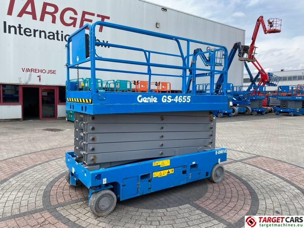 Genie GS-4655 Electric E-Drive Scissor Work Lift 1595cm - Škarasta podizna platforma: slika Genie GS-4655 Electric E-Drive Scissor Work Lift 1595cm - Škarasta podizna platforma Genie GS-4655 Electric E-Drive Scissor Work Lift 1595cm - Škarasta podizna platforma: slika Genie GS-4655 Electric E-Drive Scissor Work Lift 1595cm - Škarasta podizna platforma