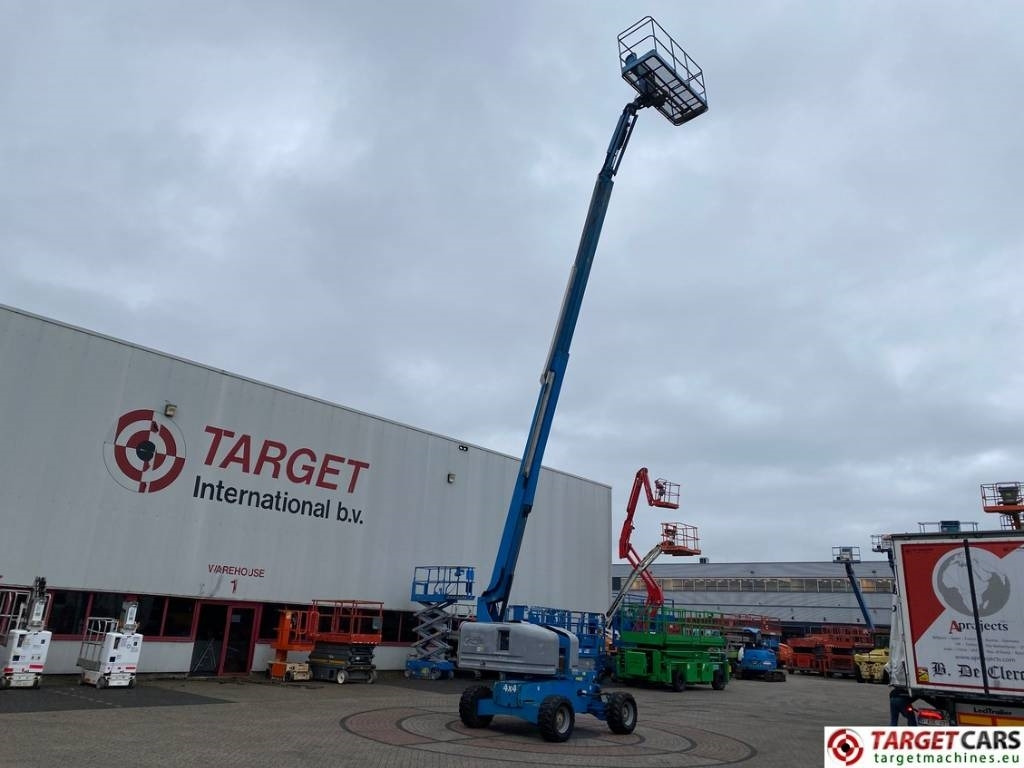 Teleskopski krak Genie S-45 Telescopic 4x4 Diesel Boom Work Lift 1572cm: slika Teleskopski krak Genie S-45 Telescopic 4x4 Diesel Boom Work Lift 1572cm