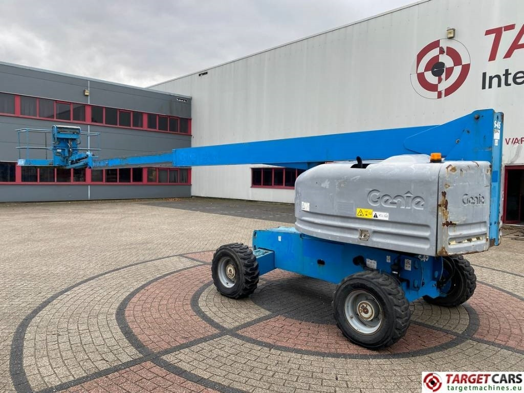 Teleskopski krak Genie S-45 Telescopic 4x4 Diesel Boom Work Lift 1572cm: slika Teleskopski krak Genie S-45 Telescopic 4x4 Diesel Boom Work Lift 1572cm