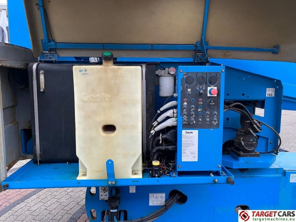 Teleskopski krak Genie S-45 Telescopic 4x4 Diesel Boom Work Lift 1572cm: slika Teleskopski krak Genie S-45 Telescopic 4x4 Diesel Boom Work Lift 1572cm