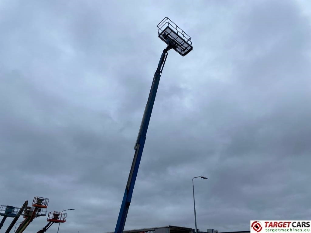 Teleskopski krak Genie S-45 Telescopic 4x4 Diesel Boom Work Lift 1572cm: slika Teleskopski krak Genie S-45 Telescopic 4x4 Diesel Boom Work Lift 1572cm