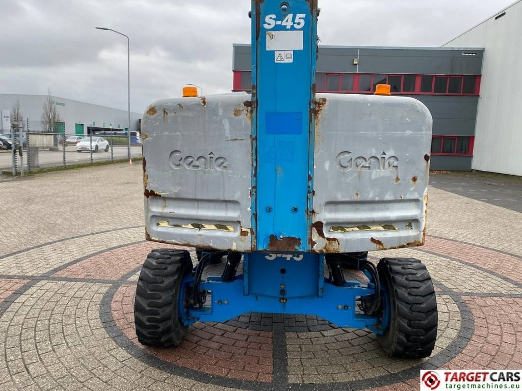 Teleskopski krak Genie S-45 Telescopic 4x4 Diesel Boom Work Lift 1572cm: slika Teleskopski krak Genie S-45 Telescopic 4x4 Diesel Boom Work Lift 1572cm