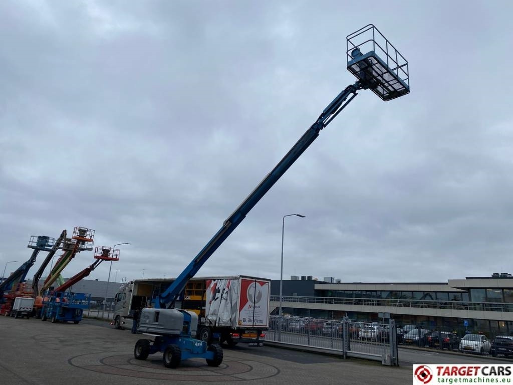 Teleskopski krak Genie S-45 Telescopic 4x4 Diesel Boom Work Lift 1572cm: slika Teleskopski krak Genie S-45 Telescopic 4x4 Diesel Boom Work Lift 1572cm