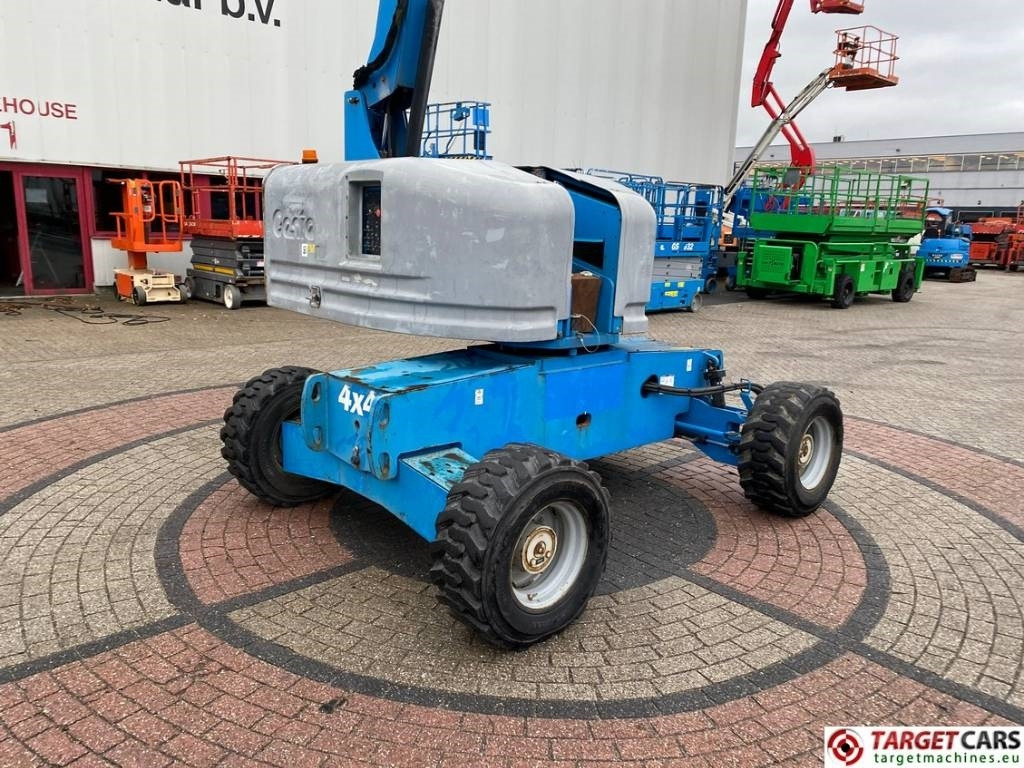 Teleskopski krak Genie S-45 Telescopic 4x4 Diesel Boom Work Lift 1572cm: slika Teleskopski krak Genie S-45 Telescopic 4x4 Diesel Boom Work Lift 1572cm