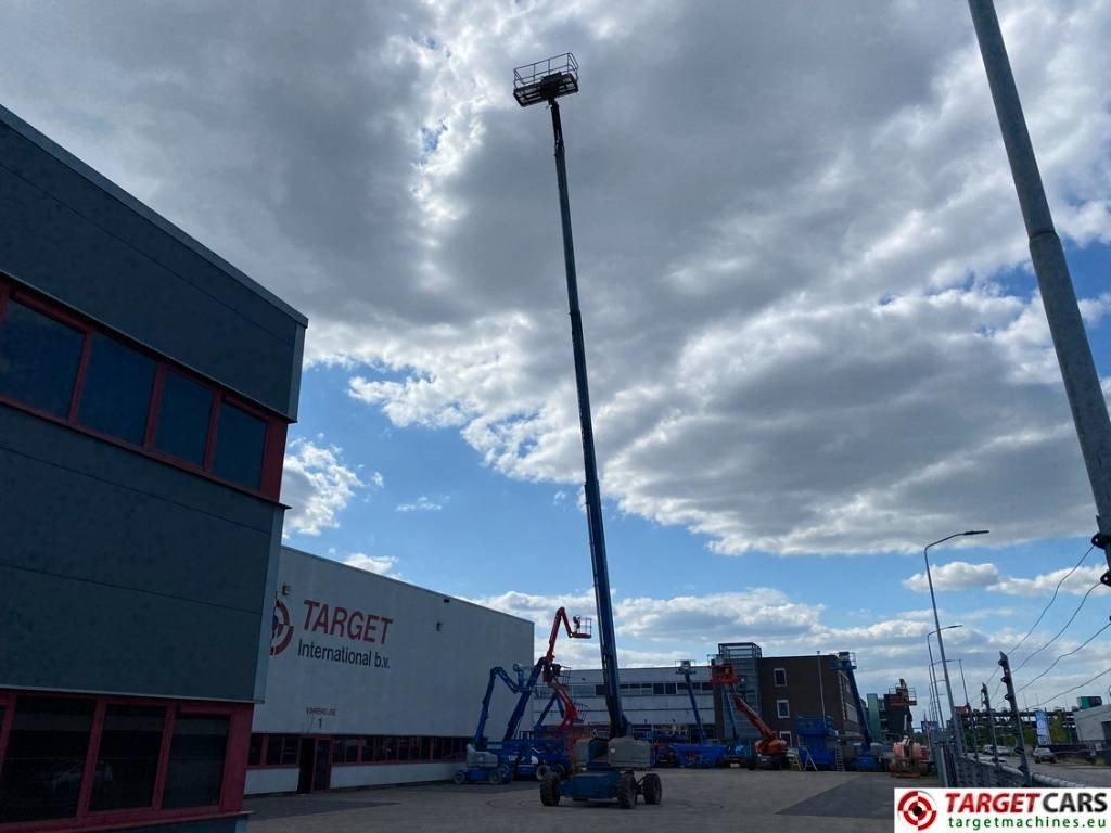 Genie S-85 Telescopic 4x4 Diesel Boom Work Lift 2790cm - Teleskopski krak: slika Genie S-85 Telescopic 4x4 Diesel Boom Work Lift 2790cm - Teleskopski krak Genie S-85 Telescopic 4x4 Diesel Boom Work Lift 2790cm - Teleskopski krak: slika Genie S-85 Telescopic 4x4 Diesel Boom Work Lift 2790cm - Teleskopski krak