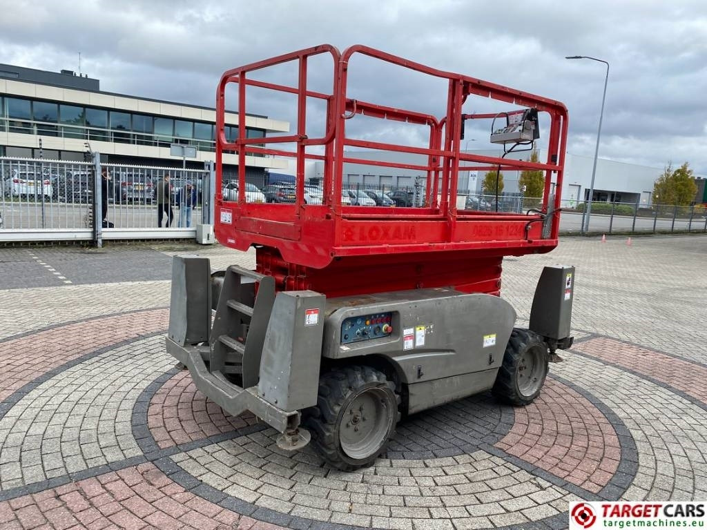 Haulotte Compact 12DX Diesel 4x4 Scissor Work Lift 1206cm - Škarasta podizna platforma: slika Haulotte Compact 12DX Diesel 4x4 Scissor Work Lift 1206cm - Škarasta podizna platforma Haulotte Compact 12DX Diesel 4x4 Scissor Work Lift 1206cm - Škarasta podizna platforma: slika Haulotte Compact 12DX Diesel 4x4 Scissor Work Lift 1206cm - Škarasta podizna platforma