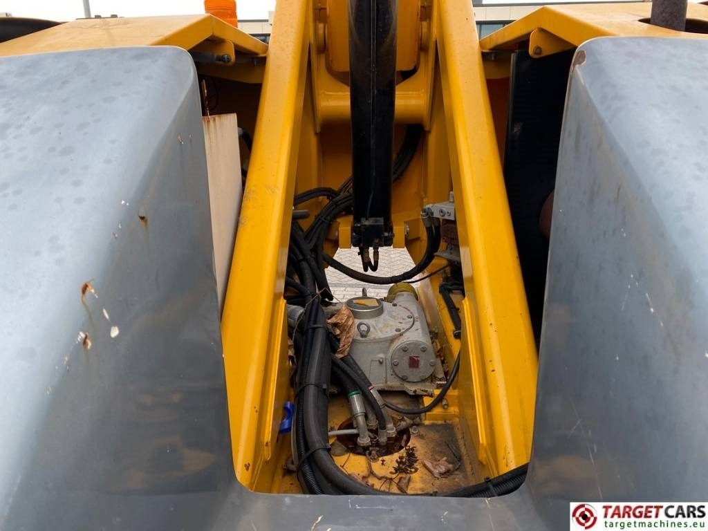 Zglobni krak Haulotte HA20PX Articulated 4x4x4 Diesel Boom Lift 2065cm: slika Zglobni krak Haulotte HA20PX Articulated 4x4x4 Diesel Boom Lift 2065cm Zglobni krak Haulotte HA20PX Articulated 4x4x4 Diesel Boom Lift 2065cm: slika Zglobni krak Haulotte HA20PX Articulated 4x4x4 Diesel Boom Lift 2065cm