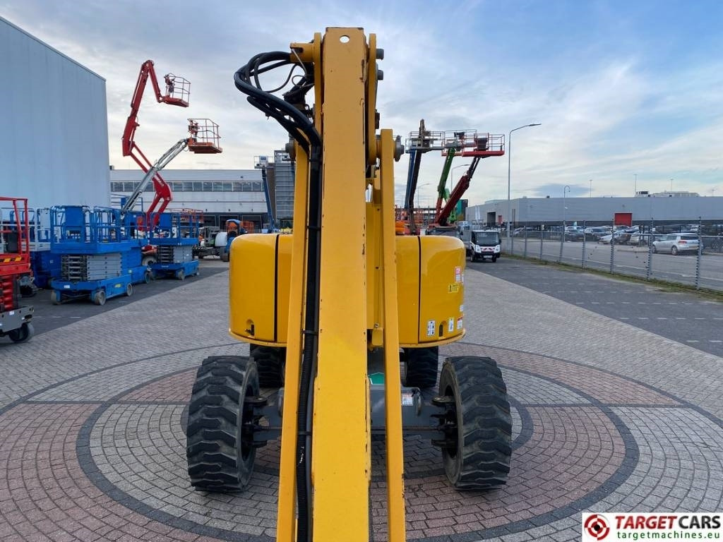 Zglobni krak Haulotte HA20PX Articulated 4x4x4 Diesel Boom Lift 2065cm: slika Zglobni krak Haulotte HA20PX Articulated 4x4x4 Diesel Boom Lift 2065cm Zglobni krak Haulotte HA20PX Articulated 4x4x4 Diesel Boom Lift 2065cm: slika Zglobni krak Haulotte HA20PX Articulated 4x4x4 Diesel Boom Lift 2065cm