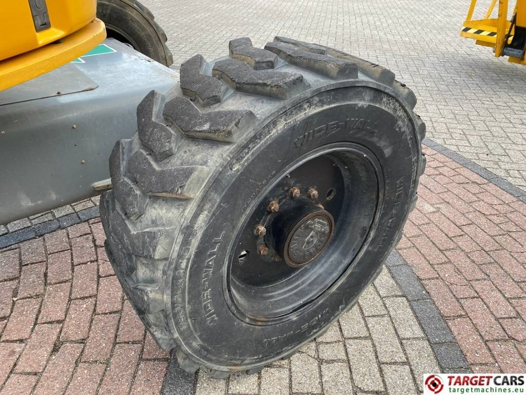 Zglobni krak Haulotte HA20PX Articulated 4x4x4 Diesel Boom Lift 2065cm: slika Zglobni krak Haulotte HA20PX Articulated 4x4x4 Diesel Boom Lift 2065cm Zglobni krak Haulotte HA20PX Articulated 4x4x4 Diesel Boom Lift 2065cm: slika Zglobni krak Haulotte HA20PX Articulated 4x4x4 Diesel Boom Lift 2065cm