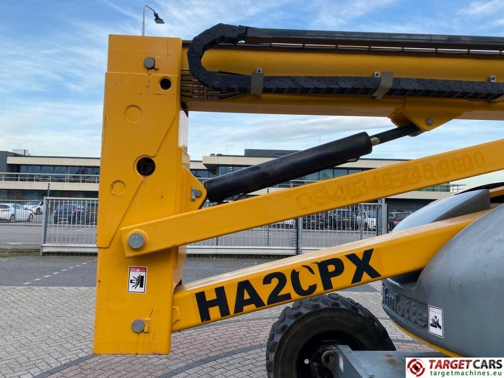 Zglobni krak Haulotte HA20PX Articulated 4x4x4 Diesel Boom Lift 2065cm: slika Zglobni krak Haulotte HA20PX Articulated 4x4x4 Diesel Boom Lift 2065cm Zglobni krak Haulotte HA20PX Articulated 4x4x4 Diesel Boom Lift 2065cm: slika Zglobni krak Haulotte HA20PX Articulated 4x4x4 Diesel Boom Lift 2065cm