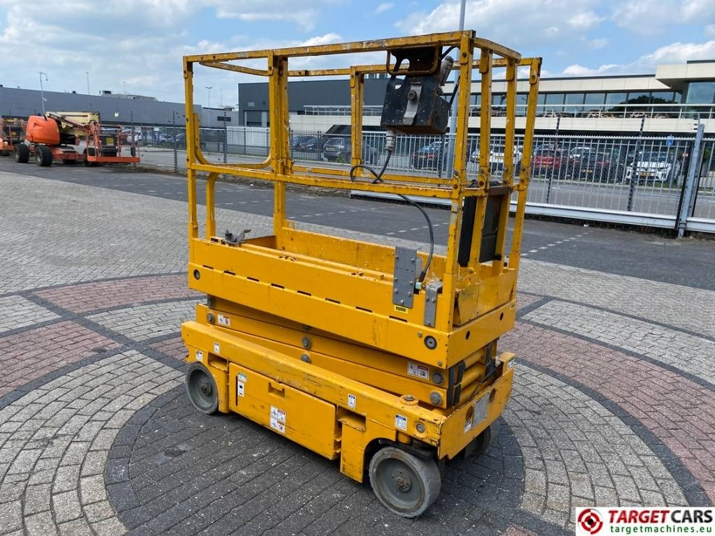 Haulotte Optimum 8 Electric Scissor Work Lift 777cm - Zglobni krak: slika Haulotte Optimum 8 Electric Scissor Work Lift 777cm - Zglobni krak Haulotte Optimum 8 Electric Scissor Work Lift 777cm - Zglobni krak: slika Haulotte Optimum 8 Electric Scissor Work Lift 777cm - Zglobni krak