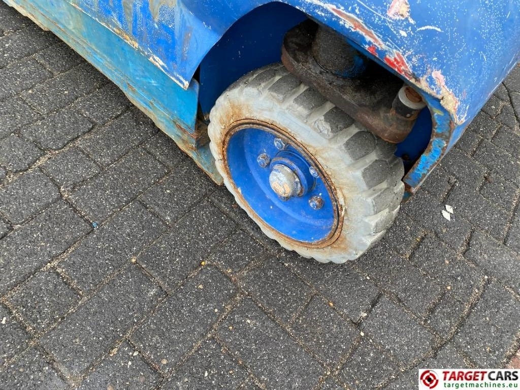 Platforma za podizanje stupa u okomitom položaju Haulotte Star 10 Electric Vertical Mast Work Lift 1000cm: slika Platforma za podizanje stupa u okomitom položaju Haulotte Star 10 Electric Vertical Mast Work Lift 1000cm Platforma za podizanje stupa u okomitom položaju Haulotte Star 10 Electric Vertical Mast Work Lift 1000cm: slika Platforma za podizanje stupa u okomitom položaju Haulotte Star 10 Electric Vertical Mast Work Lift 1000cm