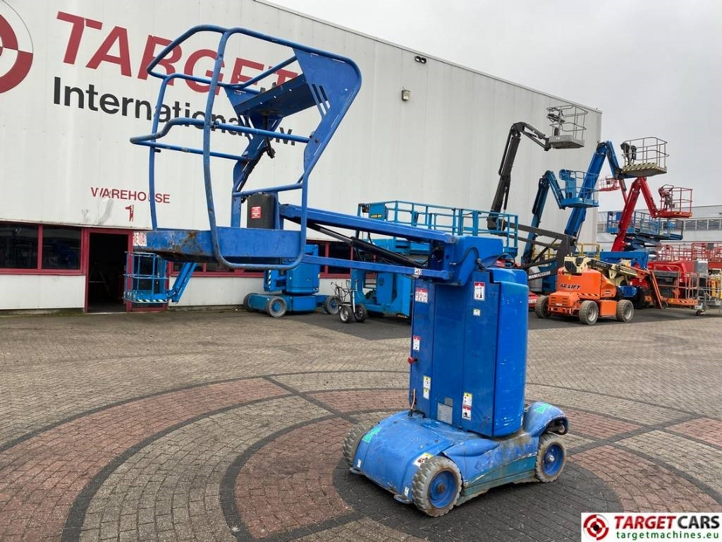 Platforma za podizanje stupa u okomitom položaju Haulotte Star 10 Electric Vertical Mast Work Lift 1000cm: slika Platforma za podizanje stupa u okomitom položaju Haulotte Star 10 Electric Vertical Mast Work Lift 1000cm Platforma za podizanje stupa u okomitom položaju Haulotte Star 10 Electric Vertical Mast Work Lift 1000cm: slika Platforma za podizanje stupa u okomitom položaju Haulotte Star 10 Electric Vertical Mast Work Lift 1000cm