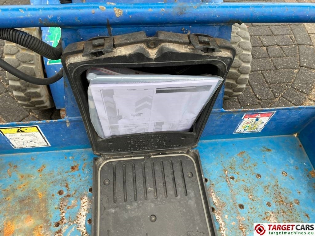 Platforma za podizanje stupa u okomitom položaju Haulotte Star 10 Electric Vertical Mast Work Lift 1000cm: slika Platforma za podizanje stupa u okomitom položaju Haulotte Star 10 Electric Vertical Mast Work Lift 1000cm Platforma za podizanje stupa u okomitom položaju Haulotte Star 10 Electric Vertical Mast Work Lift 1000cm: slika Platforma za podizanje stupa u okomitom položaju Haulotte Star 10 Electric Vertical Mast Work Lift 1000cm