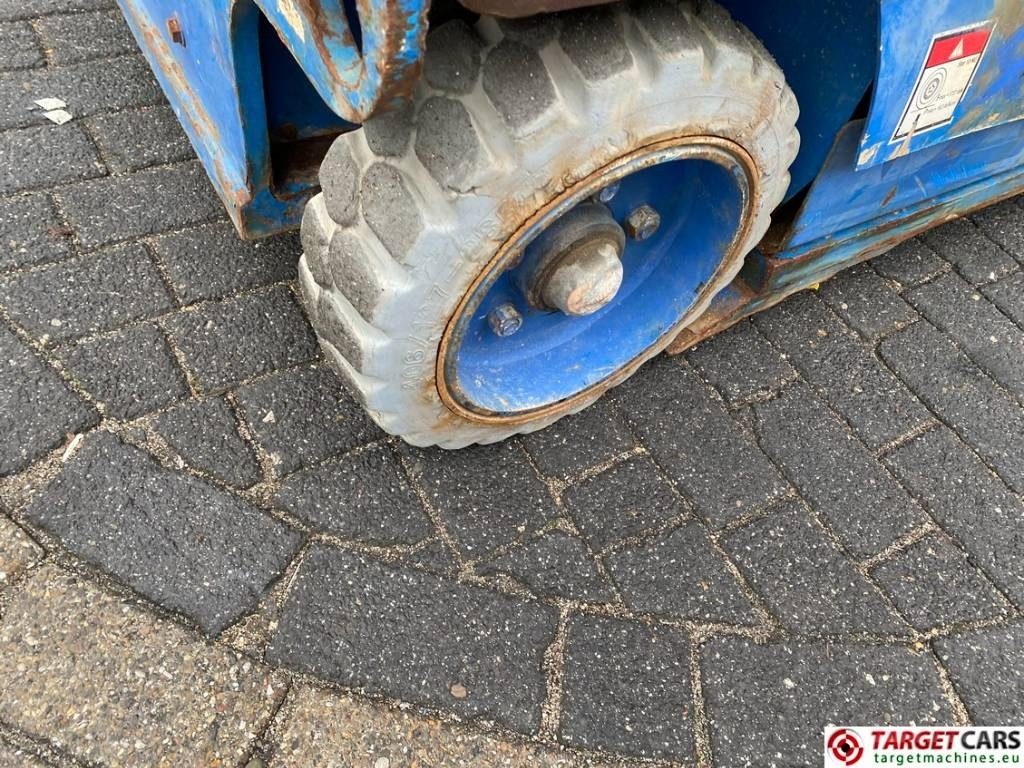 Platforma za podizanje stupa u okomitom položaju Haulotte Star 10 Electric Vertical Mast Work Lift 1000cm: slika Platforma za podizanje stupa u okomitom položaju Haulotte Star 10 Electric Vertical Mast Work Lift 1000cm Platforma za podizanje stupa u okomitom položaju Haulotte Star 10 Electric Vertical Mast Work Lift 1000cm: slika Platforma za podizanje stupa u okomitom položaju Haulotte Star 10 Electric Vertical Mast Work Lift 1000cm