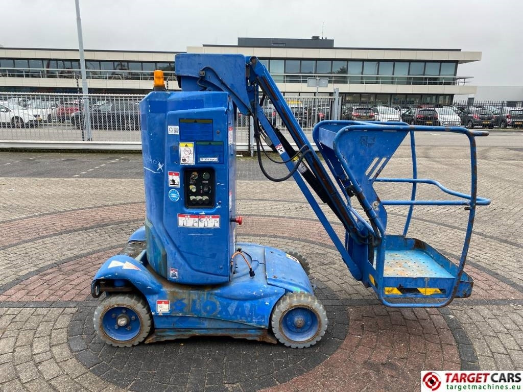 Platforma za podizanje stupa u okomitom položaju Haulotte Star 10 Electric Vertical Mast Work Lift 1000cm: slika Platforma za podizanje stupa u okomitom položaju Haulotte Star 10 Electric Vertical Mast Work Lift 1000cm Platforma za podizanje stupa u okomitom položaju Haulotte Star 10 Electric Vertical Mast Work Lift 1000cm: slika Platforma za podizanje stupa u okomitom položaju Haulotte Star 10 Electric Vertical Mast Work Lift 1000cm