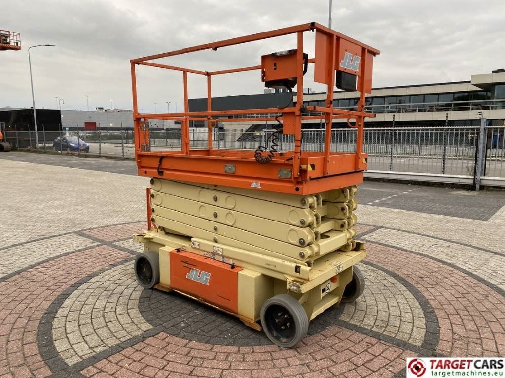 JLG 10RS Electric Scissor Work Lift 1175cm - Škarasta podizna platforma: slika JLG 10RS Electric Scissor Work Lift 1175cm - Škarasta podizna platforma JLG 10RS Electric Scissor Work Lift 1175cm - Škarasta podizna platforma: slika JLG 10RS Electric Scissor Work Lift 1175cm - Škarasta podizna platforma