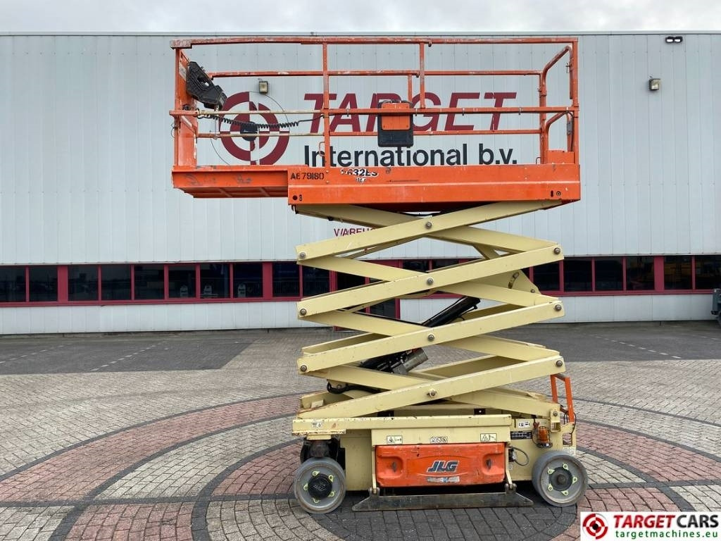 JLG 2632ES Electric Scissor Work Lift 977cm - Škarasta podizna platforma: slika JLG 2632ES Electric Scissor Work Lift 977cm - Škarasta podizna platforma JLG 2632ES Electric Scissor Work Lift 977cm - Škarasta podizna platforma: slika JLG 2632ES Electric Scissor Work Lift 977cm - Škarasta podizna platforma