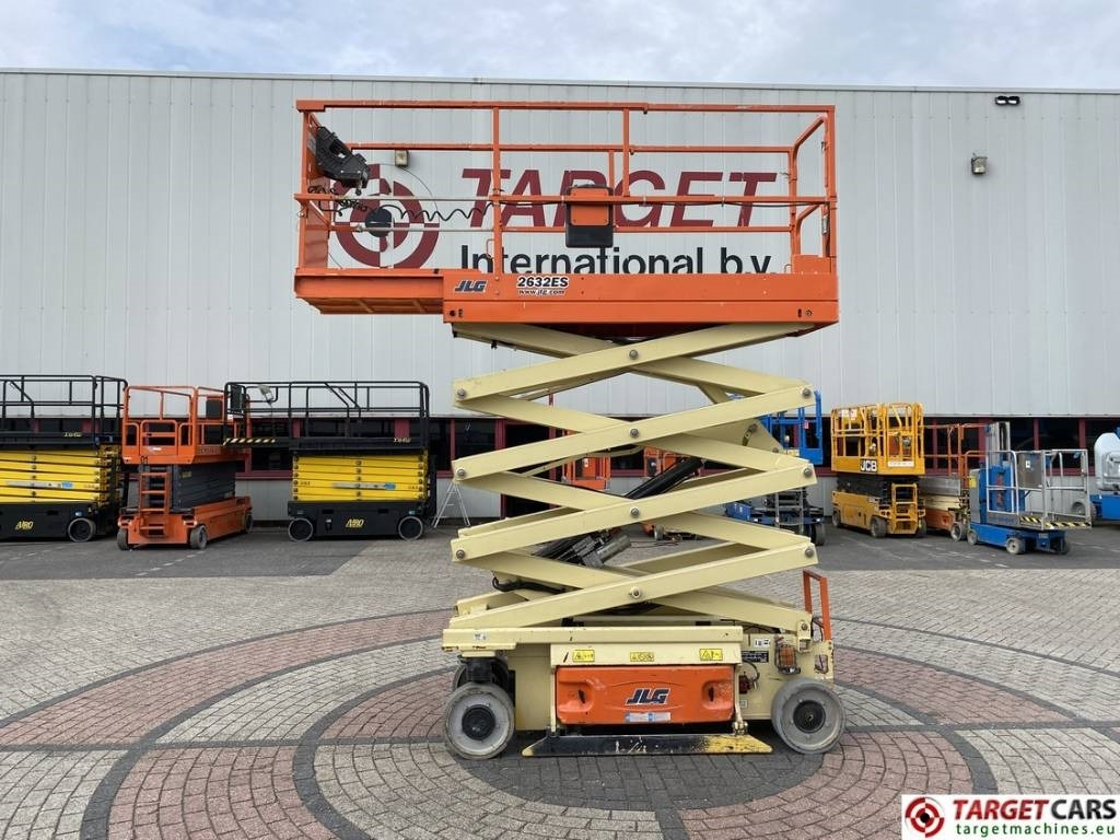 Zakup JLG 2632ES Electric Scissor Work Lift 977cm  JLG 2632ES Electric Scissor Work Lift 977cm: slika Zakup JLG 2632ES Electric Scissor Work Lift 977cm  JLG 2632ES Electric Scissor Work Lift 977cm