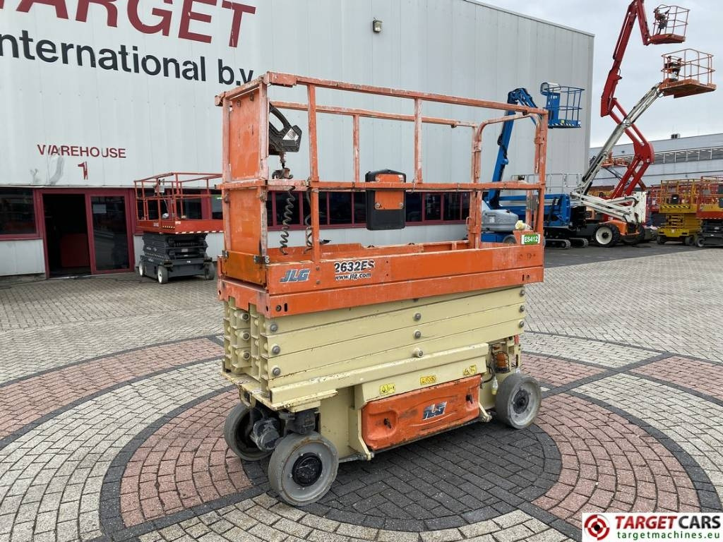 JLG 2632ES Electric Scissor Work Lift 977cm  - Škarasta podizna platforma: slika JLG 2632ES Electric Scissor Work Lift 977cm  - Škarasta podizna platforma JLG 2632ES Electric Scissor Work Lift 977cm  - Škarasta podizna platforma: slika JLG 2632ES Electric Scissor Work Lift 977cm  - Škarasta podizna platforma