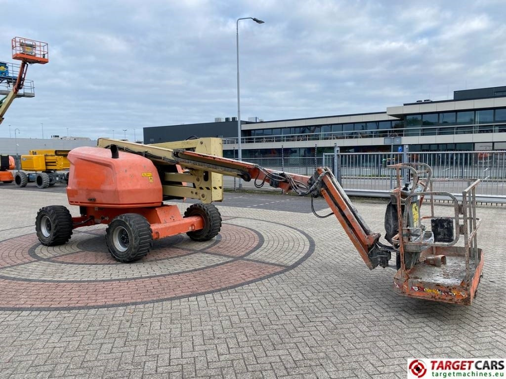 JLG 520AJ Articulated 4x4 Diesel Boom Work Lift 1800cm - Zglobni krak: slika JLG 520AJ Articulated 4x4 Diesel Boom Work Lift 1800cm - Zglobni krak JLG 520AJ Articulated 4x4 Diesel Boom Work Lift 1800cm - Zglobni krak: slika JLG 520AJ Articulated 4x4 Diesel Boom Work Lift 1800cm - Zglobni krak