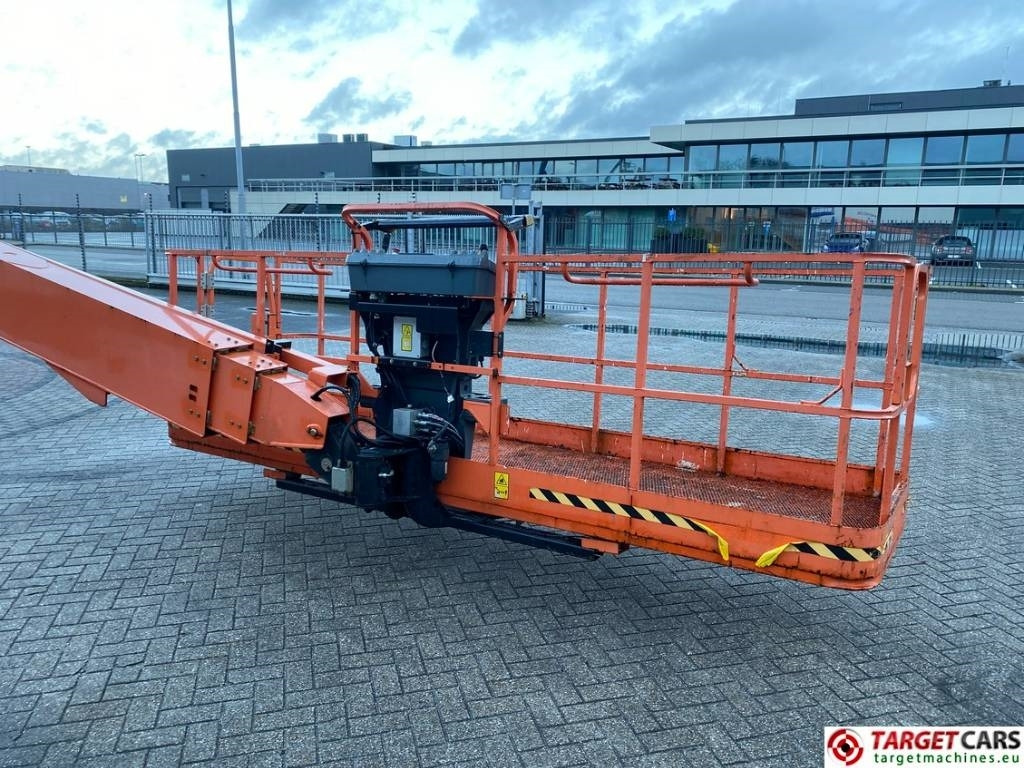 Teleskopski krak JLG 680S Telescopic 4x4 Diesel Boom Work Lift 2273cm: slika Teleskopski krak JLG 680S Telescopic 4x4 Diesel Boom Work Lift 2273cm