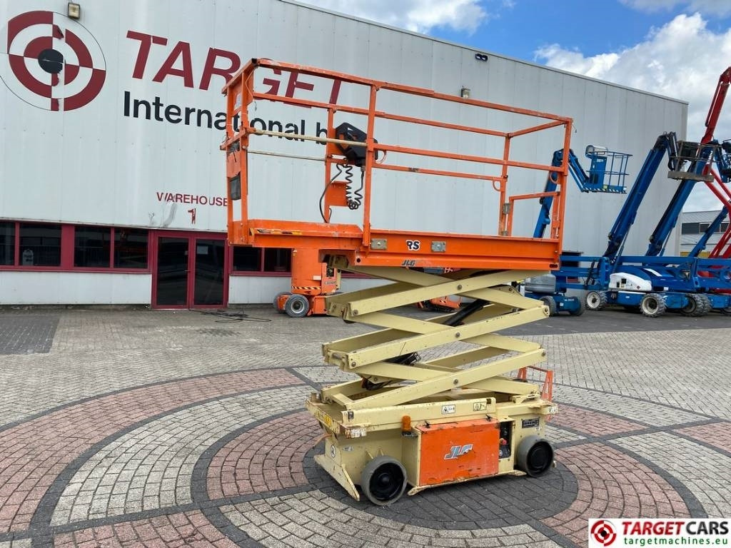 Škarasta podizna platforma JLG 6RS Electric Scissor Work Lift 779cm: slika Škarasta podizna platforma JLG 6RS Electric Scissor Work Lift 779cm
