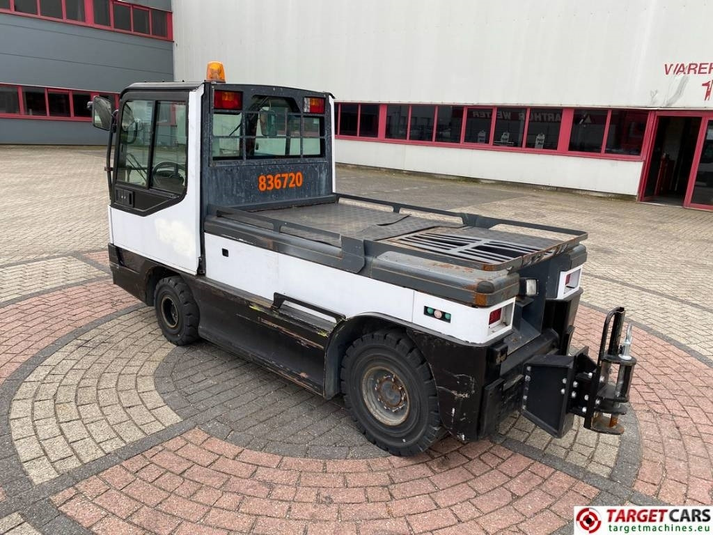 Linde P250 Tow Tug Truck Tractor Electric 80V Max 25T - Općinski traktor: slika Linde P250 Tow Tug Truck Tractor Electric 80V Max 25T - Općinski traktor Linde P250 Tow Tug Truck Tractor Electric 80V Max 25T - Općinski traktor: slika Linde P250 Tow Tug Truck Tractor Electric 80V Max 25T - Općinski traktor