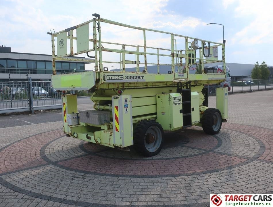 MEC 3392RT-T Diesel 4x4 Scissor Work Lift 1200cm - Škarasta podizna platforma: slika MEC 3392RT-T Diesel 4x4 Scissor Work Lift 1200cm - Škarasta podizna platforma MEC 3392RT-T Diesel 4x4 Scissor Work Lift 1200cm - Škarasta podizna platforma: slika MEC 3392RT-T Diesel 4x4 Scissor Work Lift 1200cm - Škarasta podizna platforma