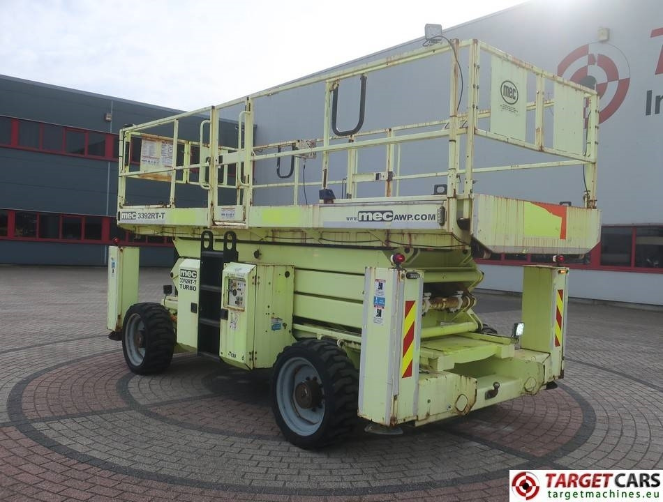 MEC 3392RT-T Diesel 4x4 Scissor Work Lift 1200cm - Škarasta podizna platforma: slika MEC 3392RT-T Diesel 4x4 Scissor Work Lift 1200cm - Škarasta podizna platforma MEC 3392RT-T Diesel 4x4 Scissor Work Lift 1200cm - Škarasta podizna platforma: slika MEC 3392RT-T Diesel 4x4 Scissor Work Lift 1200cm - Škarasta podizna platforma