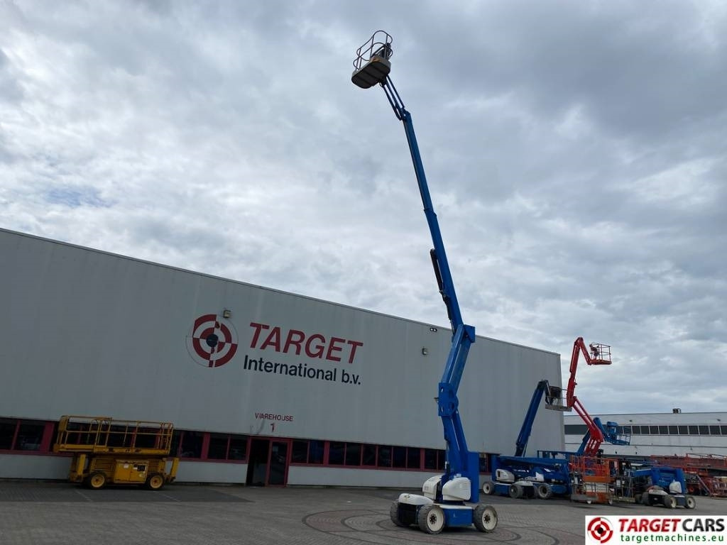 Niftylift HR15NDE HyBrid Articulated Boom Work Lift 1550cm - Zglobni krak: slika Niftylift HR15NDE HyBrid Articulated Boom Work Lift 1550cm - Zglobni krak Niftylift HR15NDE HyBrid Articulated Boom Work Lift 1550cm - Zglobni krak: slika Niftylift HR15NDE HyBrid Articulated Boom Work Lift 1550cm - Zglobni krak